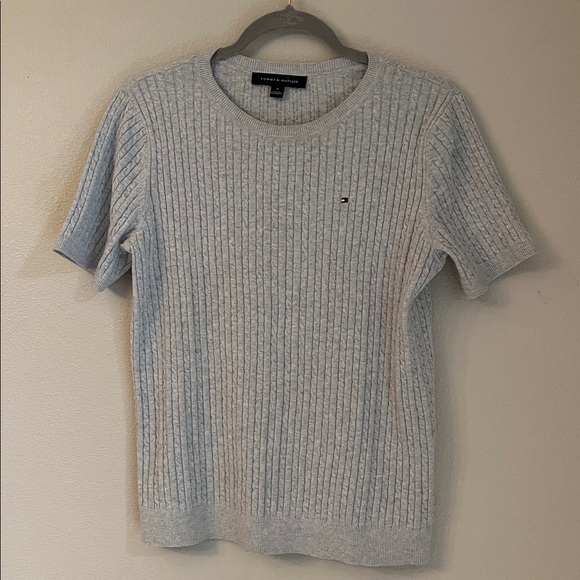 Tommy Hilfiger Women's Light Gray Cable Ribbed Sweater Size M - Picture 1 of 6